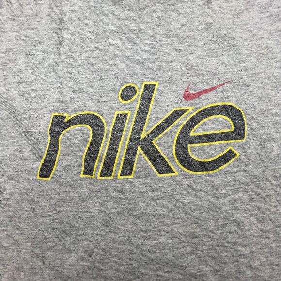 Vintage Nike Gray Tag Tee Youth Medium 90s Distressed Made in USA Logo Shirt - Picture 3 of 9